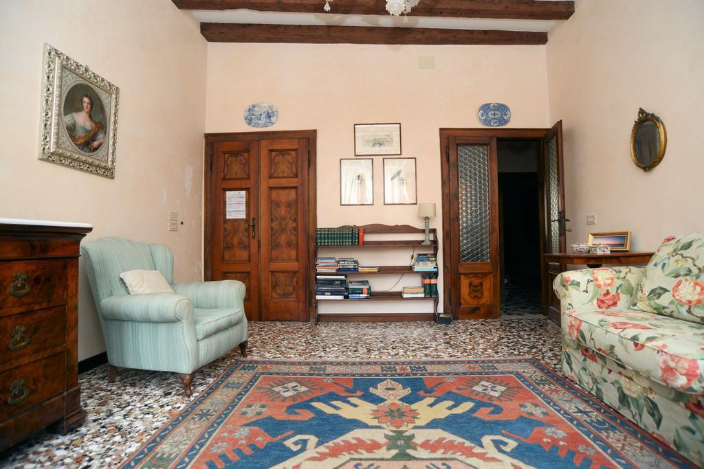 Appartement Biennale APT Balcony à Venise Extérieur photo